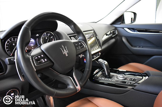 MASERATI Levante MHEV 330 CV AWD GT